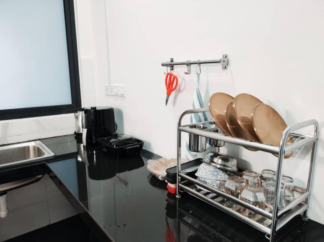 Neu Cozy Family House Klcc Apartamento
